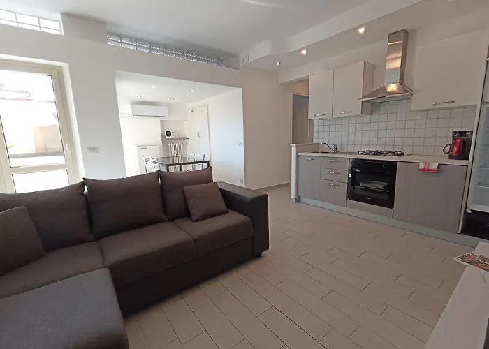 Fiore * كانيرو ريفييرا